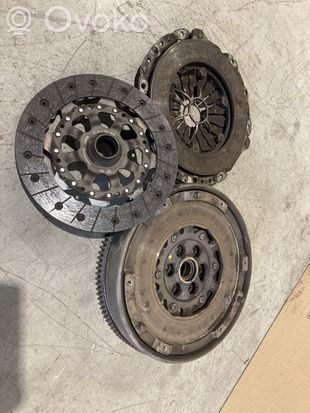BMW 1 E81 E87 Clutch set kit 7560876 7567842 7567841