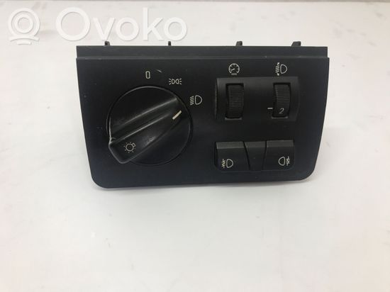 BMW X5 E53 Light switch 8372204 037045050
