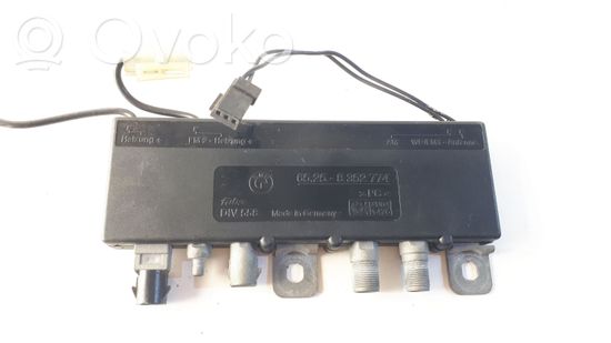 BMW 5 E39 Aerial antenna amplifier 65258352774