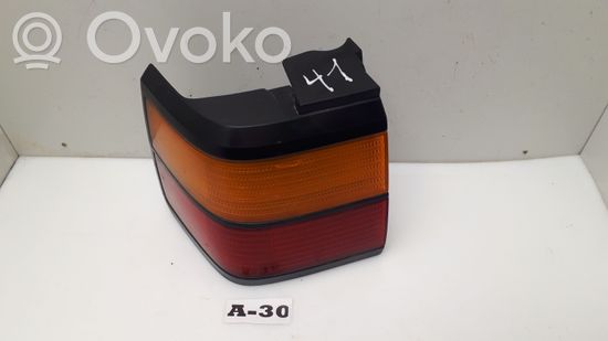 Volkswagen PASSAT B3 Rear/tail lights
