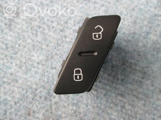 Volkswagen PASSAT B7 Central locking switch button 3AA962125