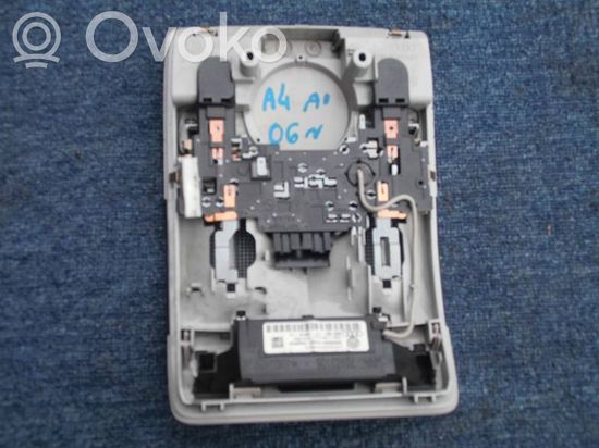 Audi A4 S4 B7 8E 8H Front seat light 8E0947135A 8E0951177