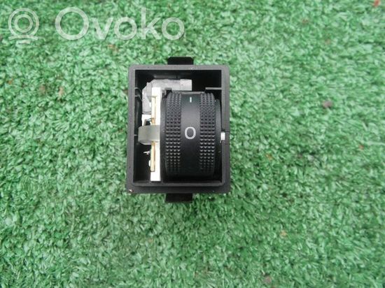 Audi A6 S6 C6 4F Headlight level adjustment motor