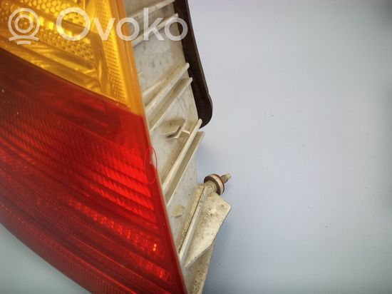 BMW 3 E46 Rear/tail lights 8375801