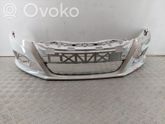 Volkswagen PASSAT CC Front bumper 3C8807217
