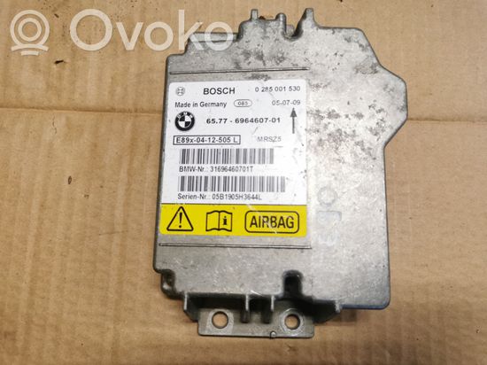 BMW 3 E90 E91 Airbag control unit/module 6964607 0285001530