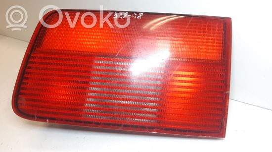 BMW 5 E34 Tailgate rear/tail lights 8371326