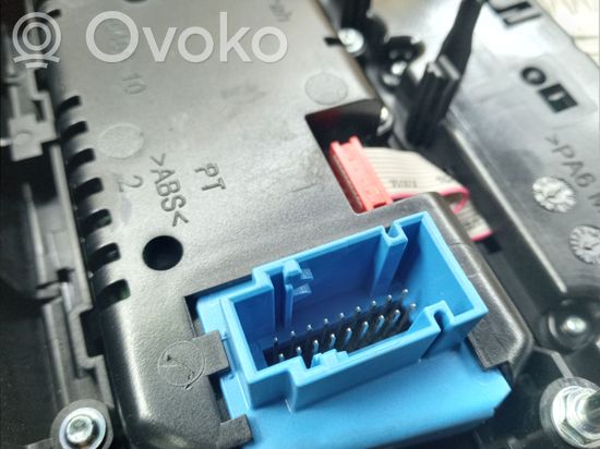 BMW M5 Climate control unit