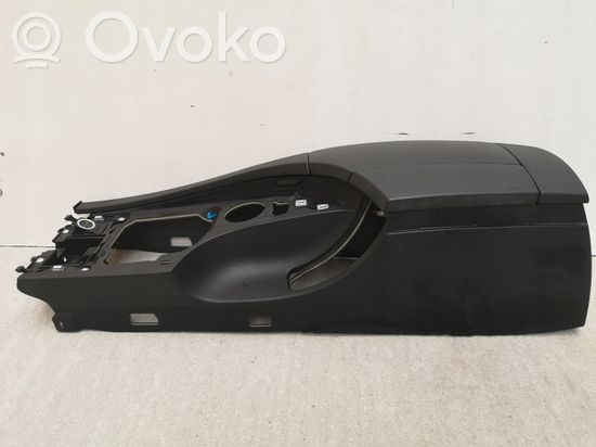 BMW 5 E60 E61 Center console