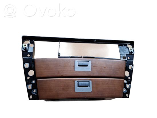 BMW 7 E65 E66 Glove box BMW 8261060 121451