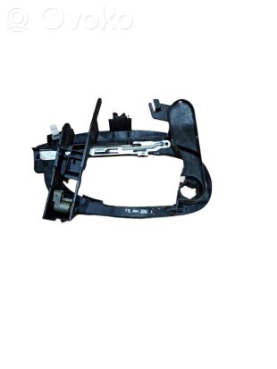 BMW 7 E65 E66 Front door exterior handle/bracket BMW 7013701 7013701705