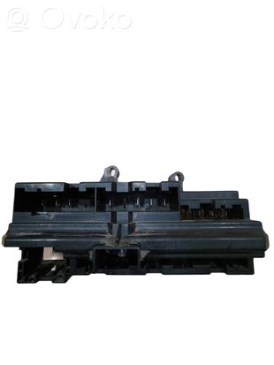 BMW 7 E65 E66 Fuse module BMW 69005820 18560