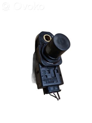 BMW 7 E65 E66 Camshaft position sensor 779225604 779225604 7792256