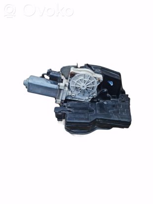 BMW 7 E65 E66 Front door lock 7028908