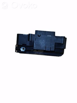 BMW 7 E65 E66 Fuse module 6113690058303 61136900583 6900583