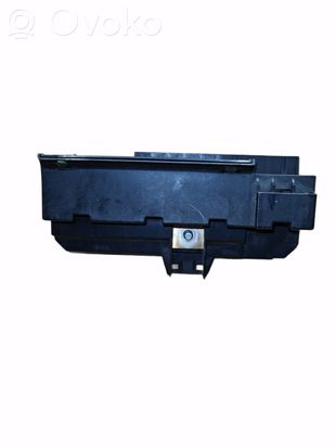 BMW 7 E65 E66 Fuse module 6900582