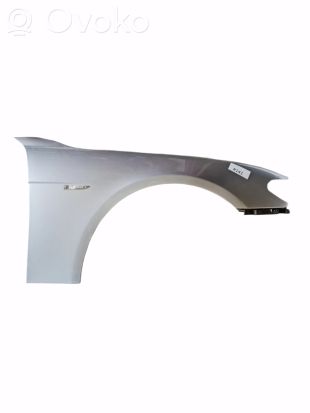 BMW 7 E65 E66 Fender
