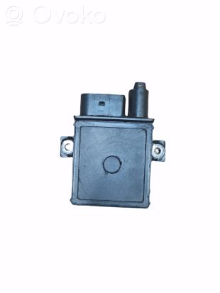 BMW 7 E65 E66 Glow plug pre-heat relay 7801202 780120202
