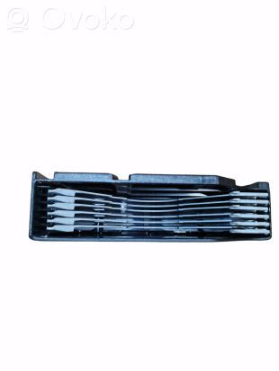 BMW 7 E38 CD/DVD changer 8375836