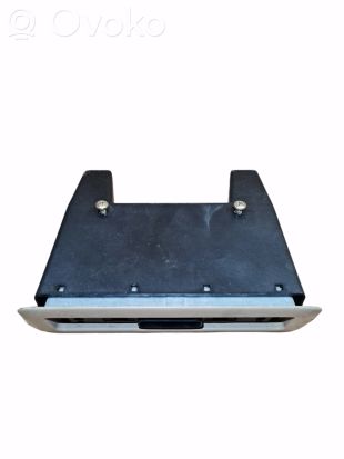 BMW 7 E38 Cup holder back 8212131