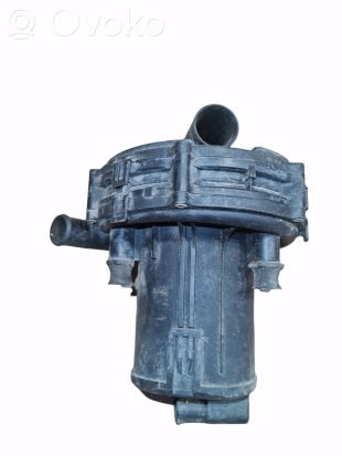 BMW 7 E38 Secondary air pump 72185219 721852