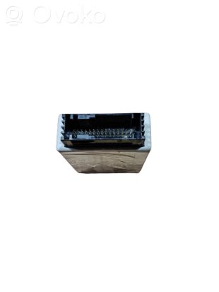 BMW 7 E38 Tire pressure control unit 6769053