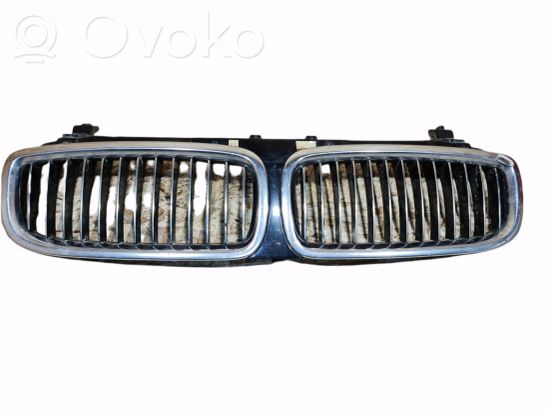 BMW 7 E65 E66 Front bumper upper radiator grill 51177037727 7037727