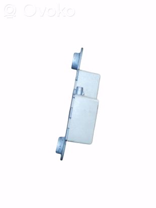 BMW 7 E65 E66 Aerial antenna amplifier 693502401 6935024