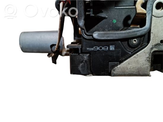 BMW 7 E65 E66 Front door lock 7028908