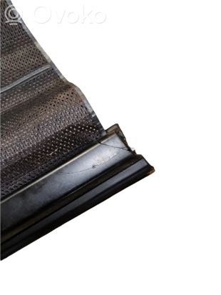 BMW 7 E38 Rear door window curtain/sunshade 8225582