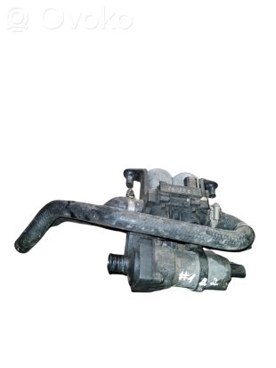 BMW 7 E38 Coolant heater control valve 8374994