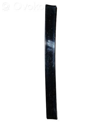 BMW 7 E38 Front door trim (molding) 8236894