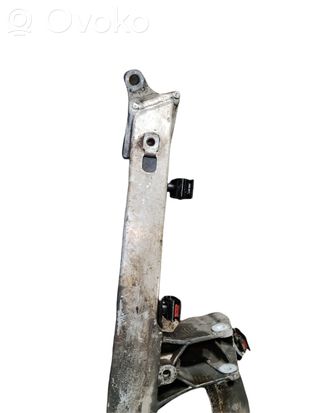 BMW 7 E65 E66 Front subframe 6752294 6752293