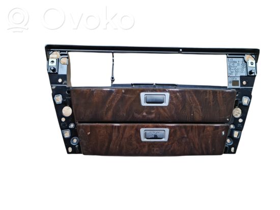 BMW 7 E65 E66 Dashboard storage box/compartment 51458261060 8261060 7032286