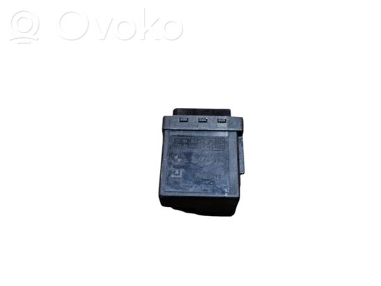 BMW 7 E38 Glow plug pre-heat relay 2246919