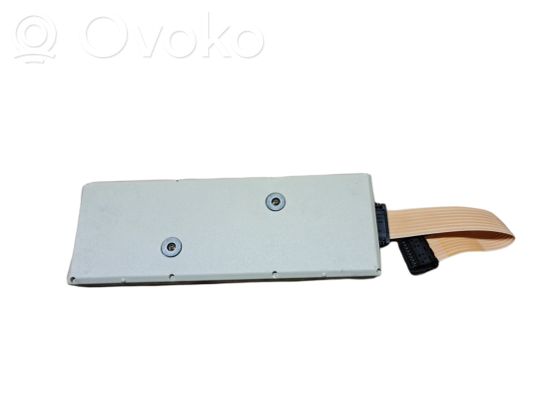 BMW 7 E65 E66 Aerial antenna amplifier 693366501 6933665