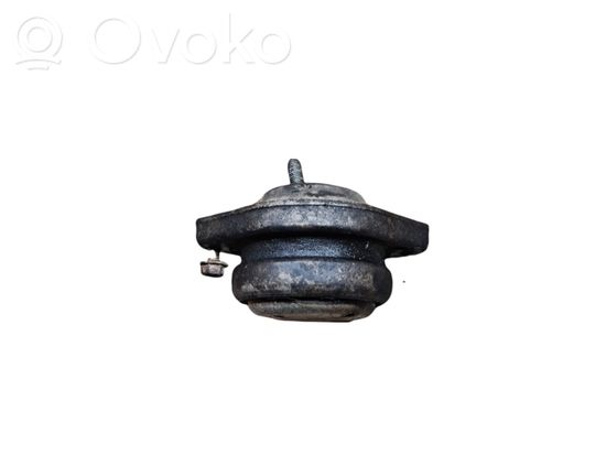 BMW 7 E38 Engine mount bracket 22111092824 1092824