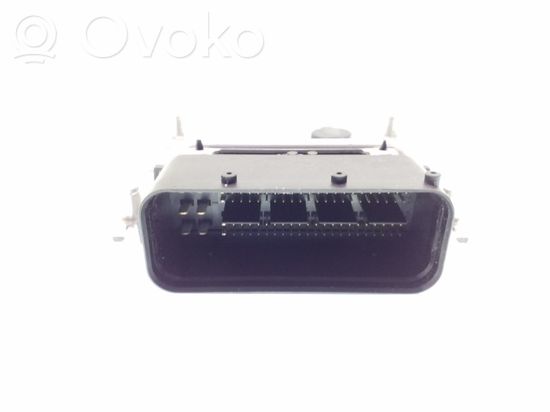Mercedes-Benz E W212 Engine control unit/module A0009007006 A0009012003