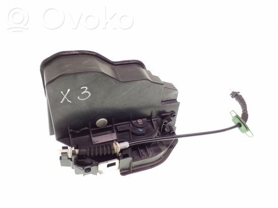 BMW X3 E83 Rear door lock 7154629
