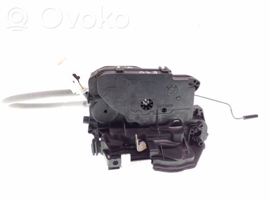 BMW 3 E90 E91 Rear door lock 7060295