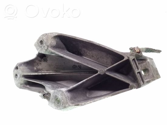 BMW X5 E70 Engine mounting bracket 22116787439 6787439