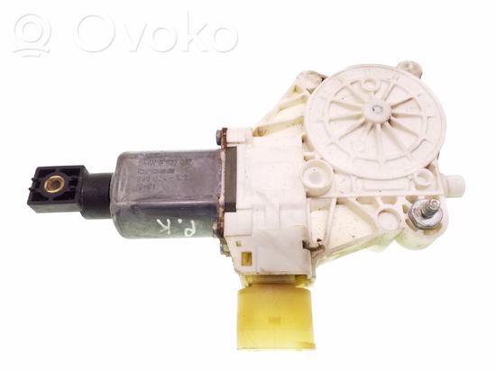BMW X1 E84 Front door window regulator motor 6927027