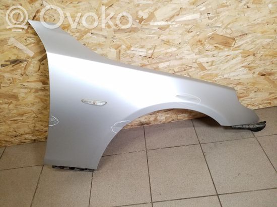 BMW 5 E60 E61 Fender