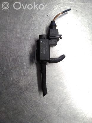 BMW 3 E46 Vacuum valve 72234100 1742712
