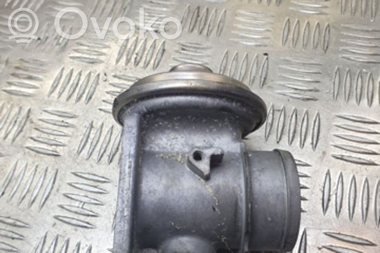 BMW 3 E46 EGR valve 72826400