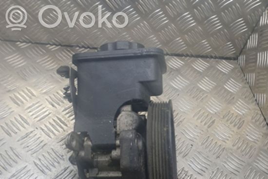 BMW 3 E46 Power steering pump 6756575 91208