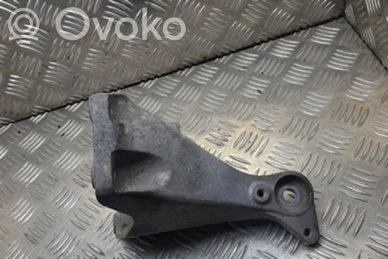 BMW 1 E81 E87 Engine mounting bracket 2211678194601 13807410