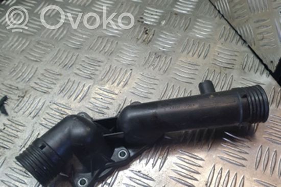 BMW 5 E39 Thermostat/thermostat housing