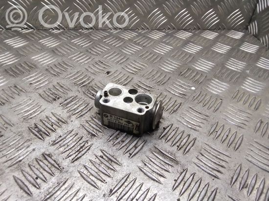 BMW 1 E81 E87 Air conditioning (A/C) expansion valve 6411693440603