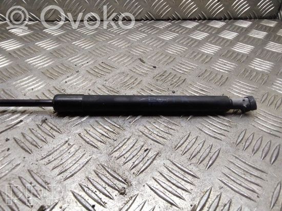 BMW 1 E81 E87 Front bonnet/hood damper/strut 51237118370